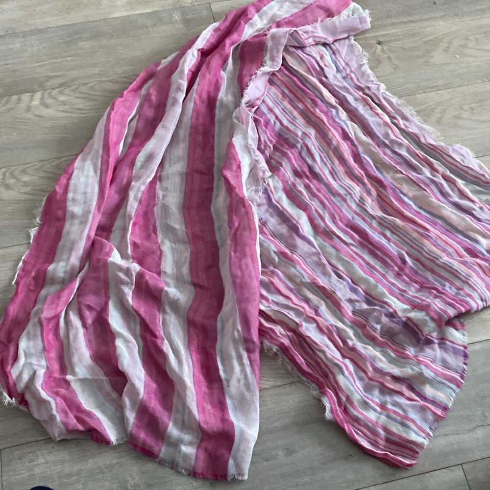 F&F ITALY gauze scarf magenta pink lavender purple stripe reversible wrap shawl